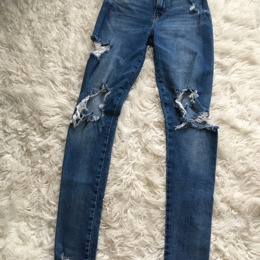 American Eagle Denim jeans
